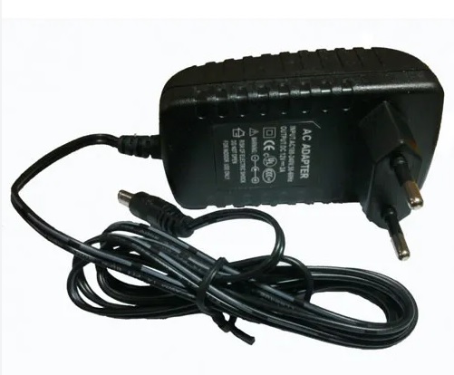 CHARGEUR USB POUR VOITURE CHARGEUR SMARTPHONE IP4 5V-1000MA